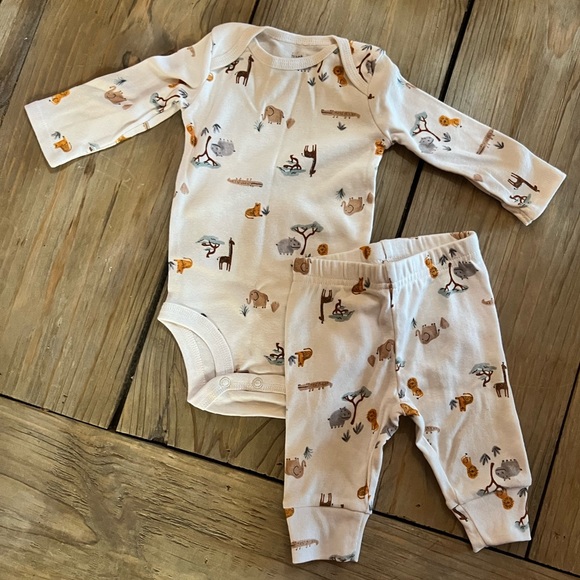 Carter’s 3M Safari 5 Piece Bundle - Picture 5 of 7